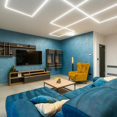 Villa Memory Raša Kültér fotó