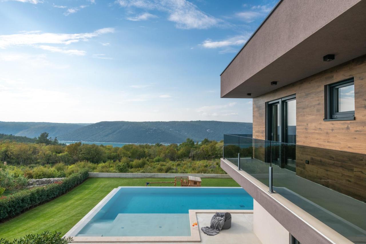 Villa Memory Raša Kültér fotó